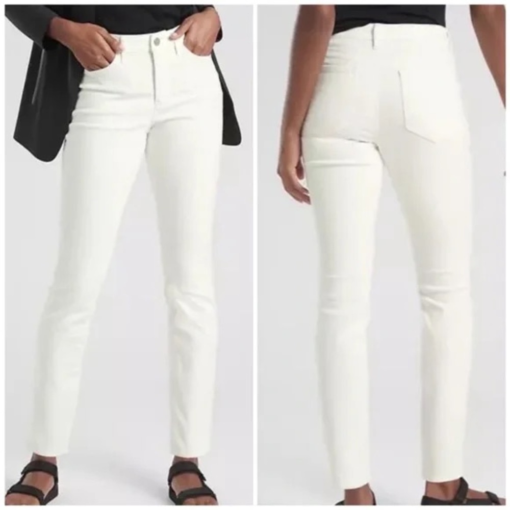 Athleta Sculptek Petite White High Rise Denim Skinny Jeans